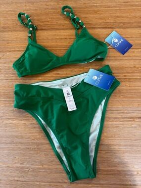 Cupshe Green Bra-Style Bikini with Braided Straps